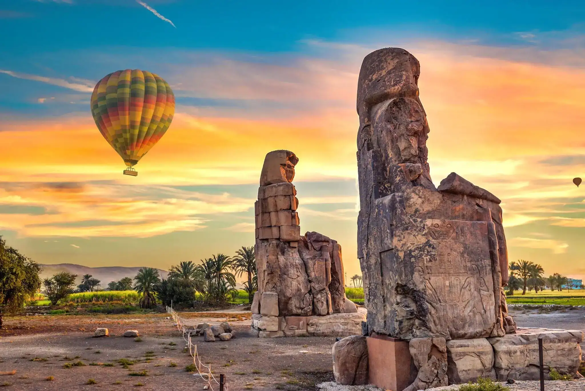 colossi-of-memnon-egypt-reisen-tours-4
