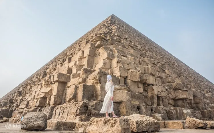 Tour To Giza Pyramids, Sphinx, Saqqara And Grand Egyptian Museum