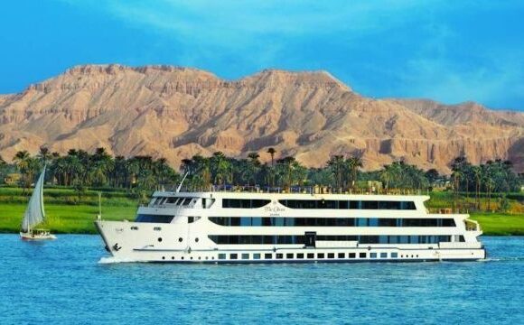 5 Days Nile Cruise on MS Renaissance