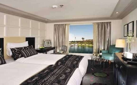 4 Days Nile Cruise From Aswan on M.s Mayfair Cruise