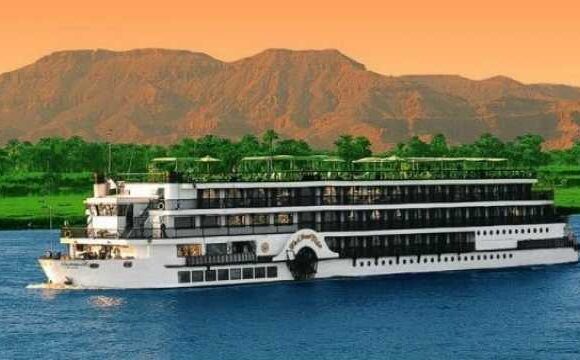 10 Days Cairo and Nile cruise tour package