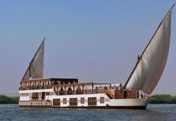 5-days-dahabiya-nile-cruise-luxor-to-aswan